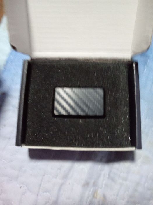 GPS-трекер Salind в авто с сим картой