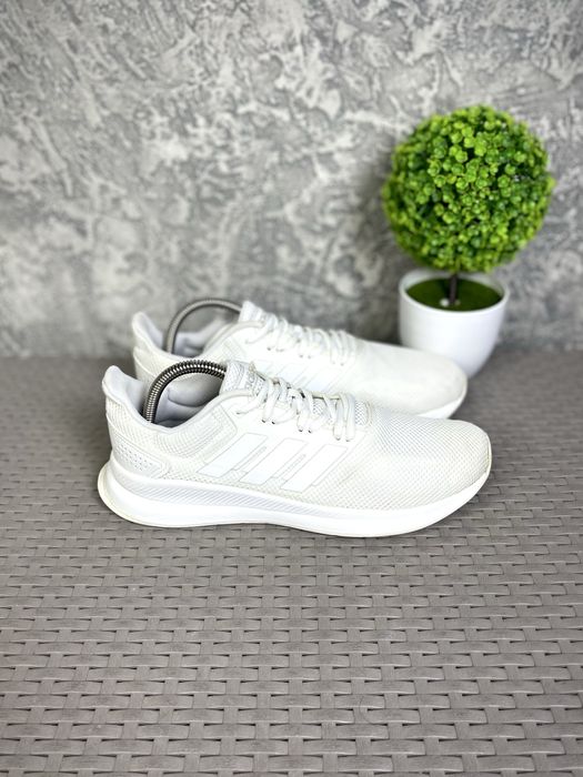 Adidas Performance Falcon кроссовки 41 размер спортивные белые