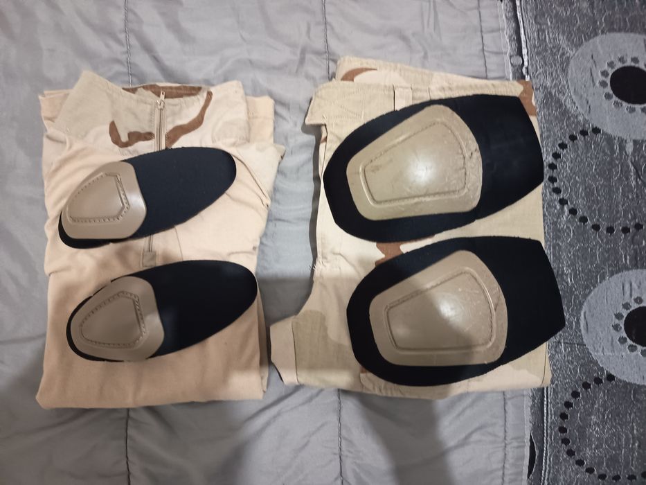 Fardamento camuflado tan