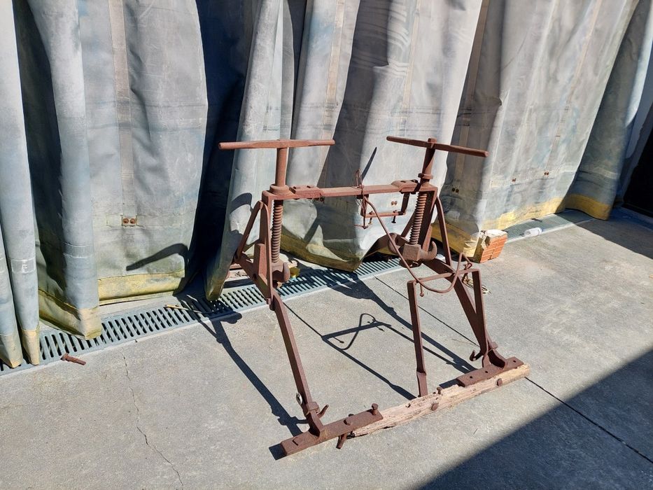 Aranhol para transportar barris