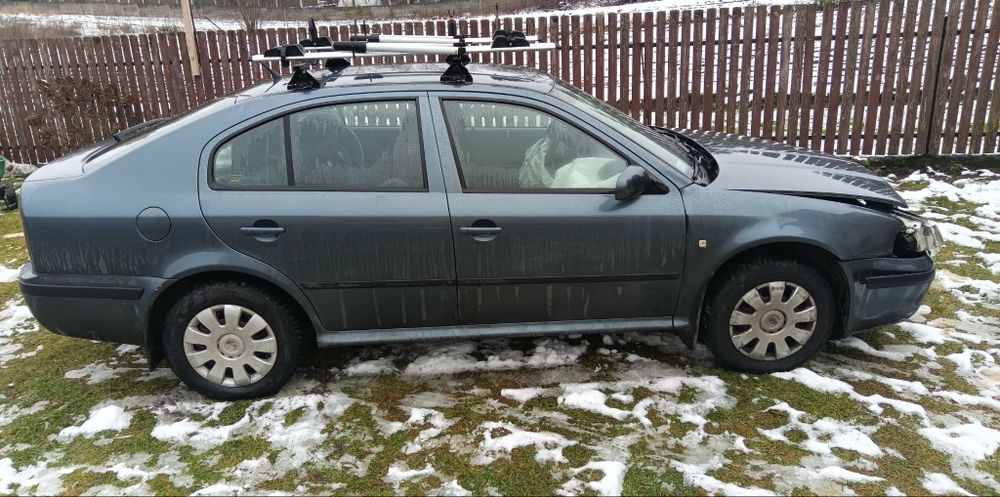Skoda Octavia na części