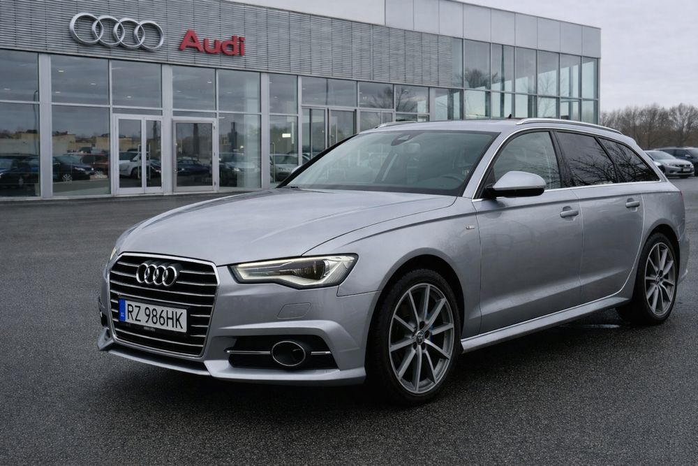 Audi A6C7 2,0 ULTRA model 2017/radary/19"  10-Spoke Design (S-line)