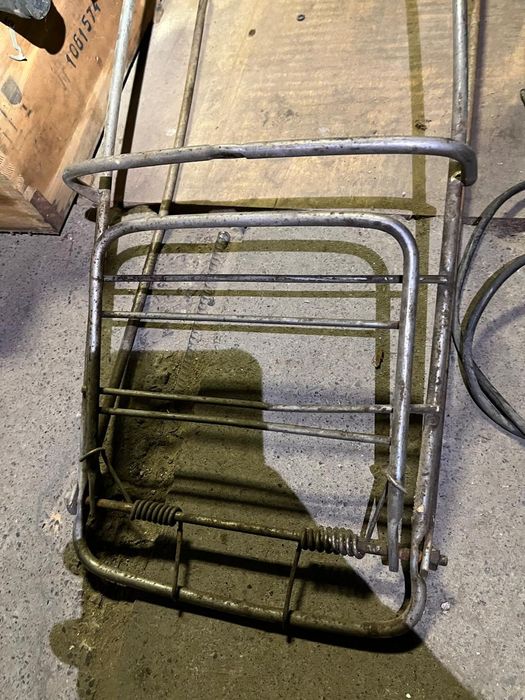 Багажник для мотоцикла