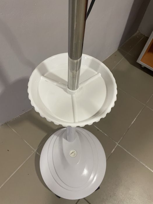 Продам. Лампа-лупа