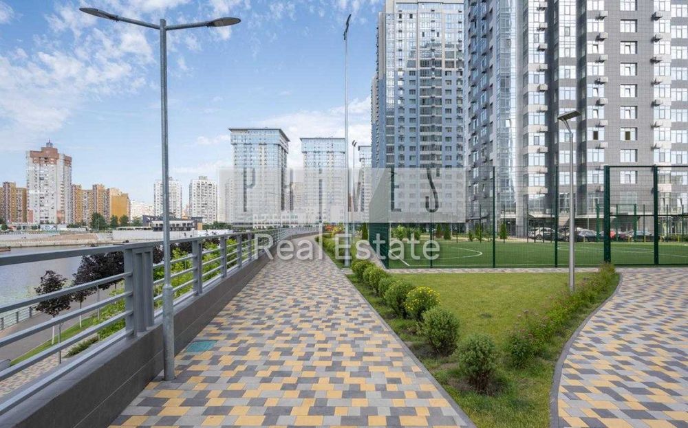 Продажа 3к квартиры 103.5м2, ЖК RiverStone, ул. Трускавецкая, 2а