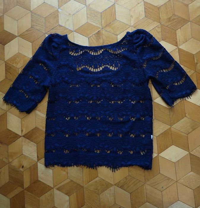 T-shirt bluzka koronka S M 36 38 Atmosphere granat granatowa crop