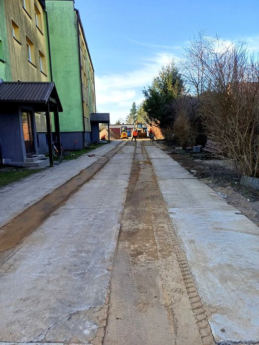 Utwardzenia terenu,roboty ziemne,prace budowlane ,ogrodzenia,kostka