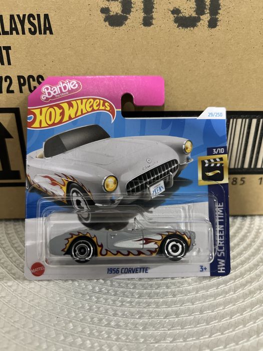 Hot Wheels 1956 Corvette Barbie