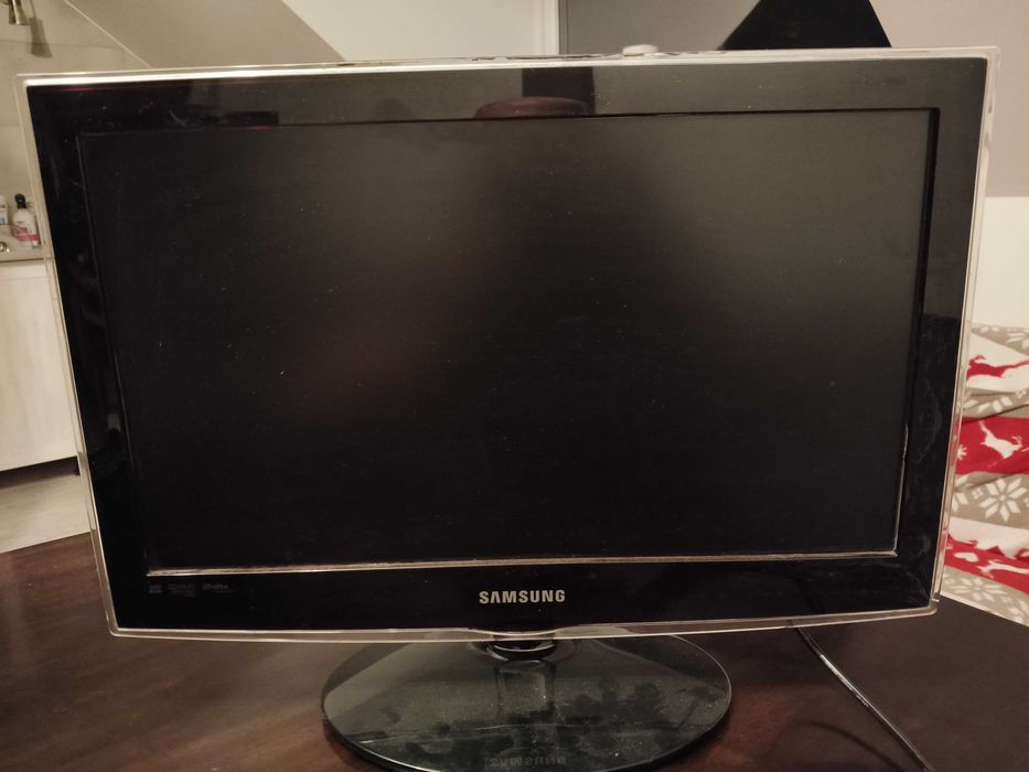 Samsung 22" Model UE22C4000PW