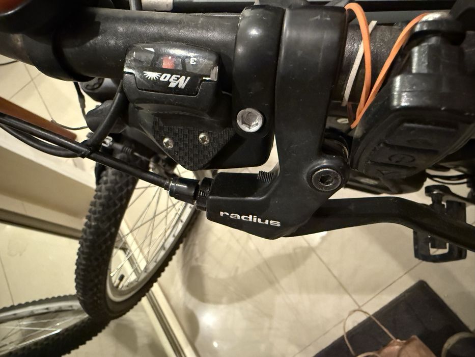 Używany rower elektryczny marki Esprit w doskonałym stanie.