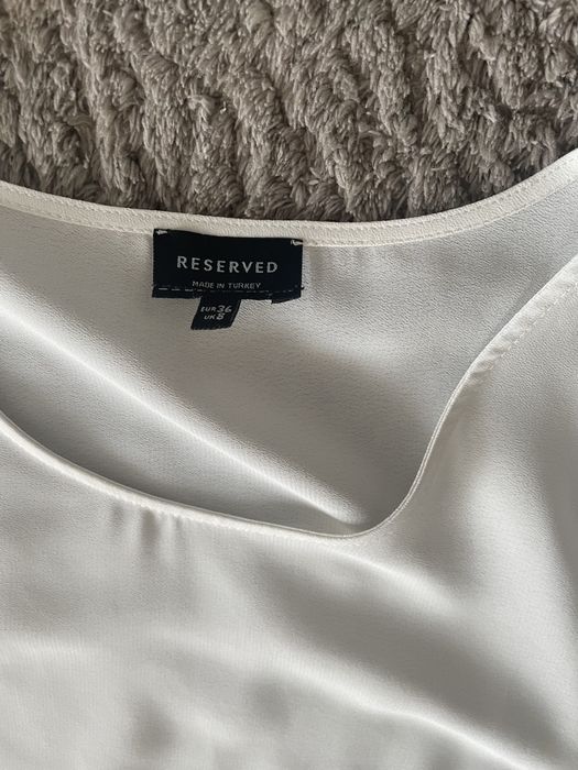 Bluzka z baskinką Reserved 36