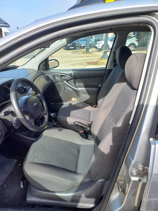 Ford Focus 1.4 Finesse Usado