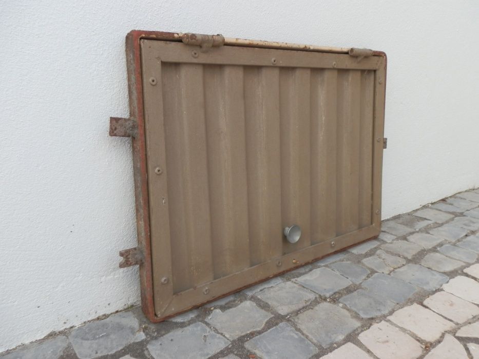 porta encastrar em chapa