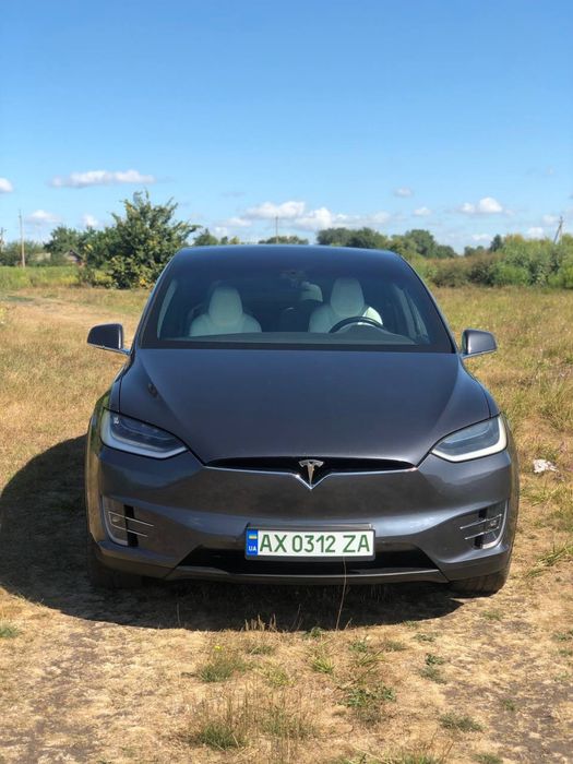 Tesla Model X 2016
