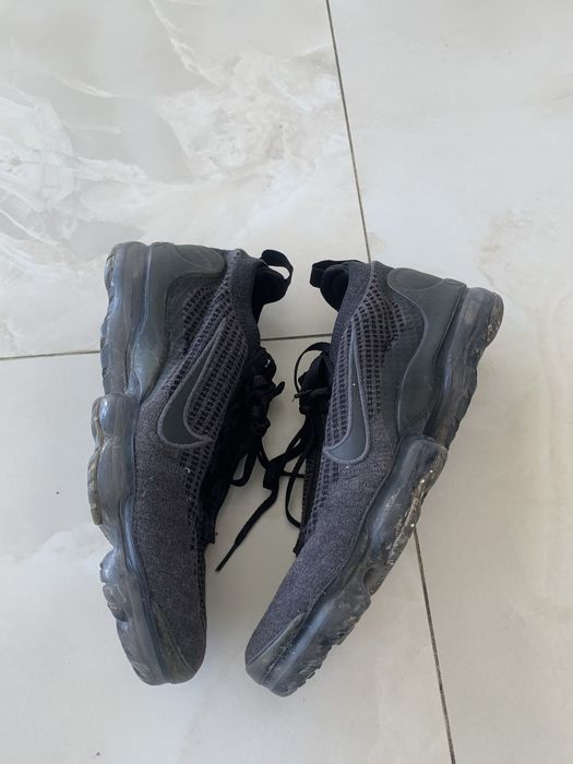 Кросівки nike tn