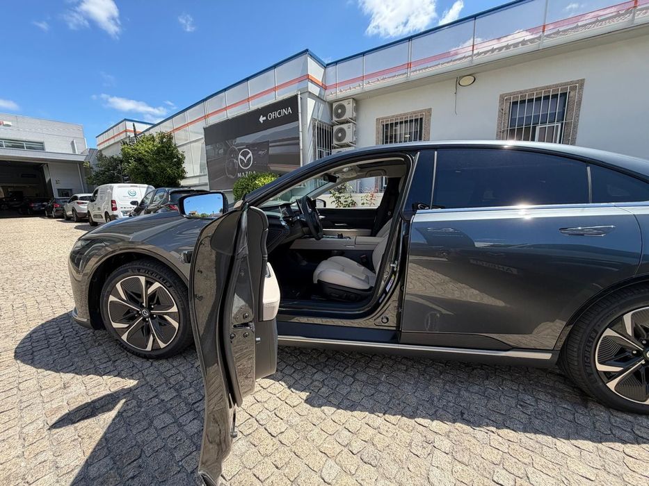 Mazda 6e 68.8 kWh Takumi