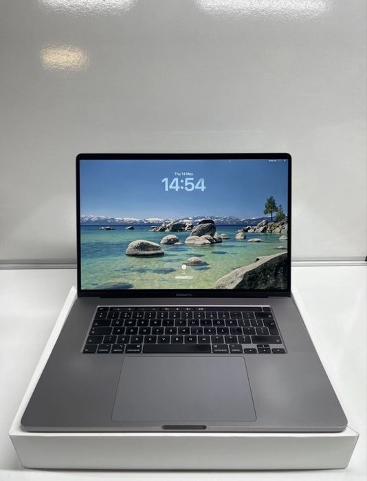 MacBook Pro 16” 2019 i7 | 16GB RAM | 512GB SSD | Estado Impecável | Tudo a Funcionar