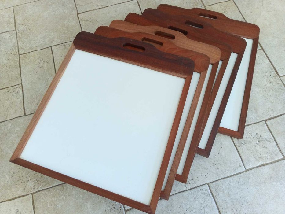 Prancheta de trabalho para oficina de cerâmica/atelier de ofícios