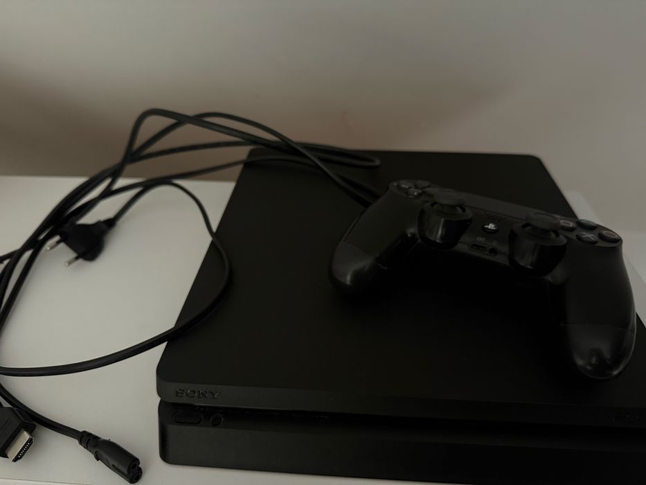 playstation 4 slim