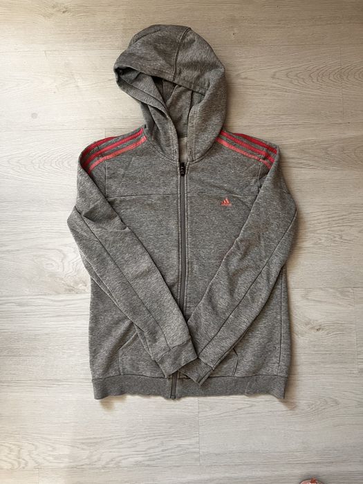 продам кофту адідас