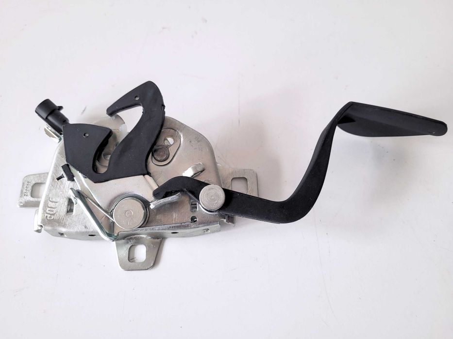 Maserati GRANTURISMO, GRANCABRIO [07-19] - zamek maski - NOWY