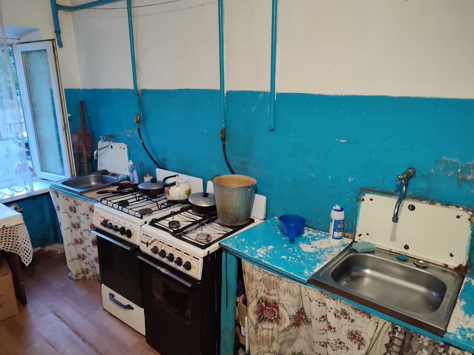 Оренда кімнати в гуртожитку