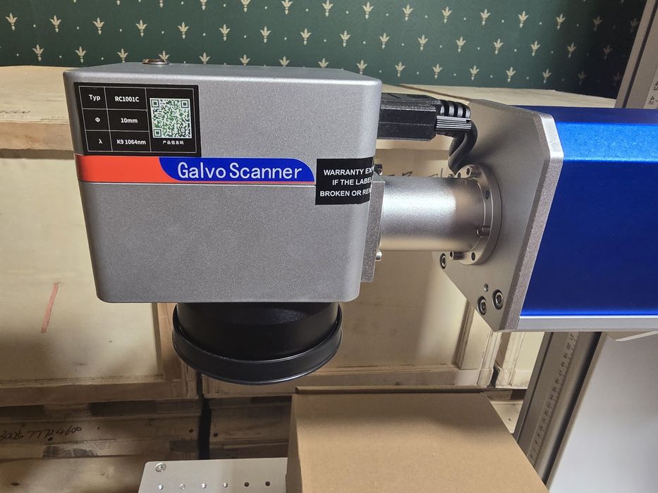 Лазерний гравер RAYCUS 50W