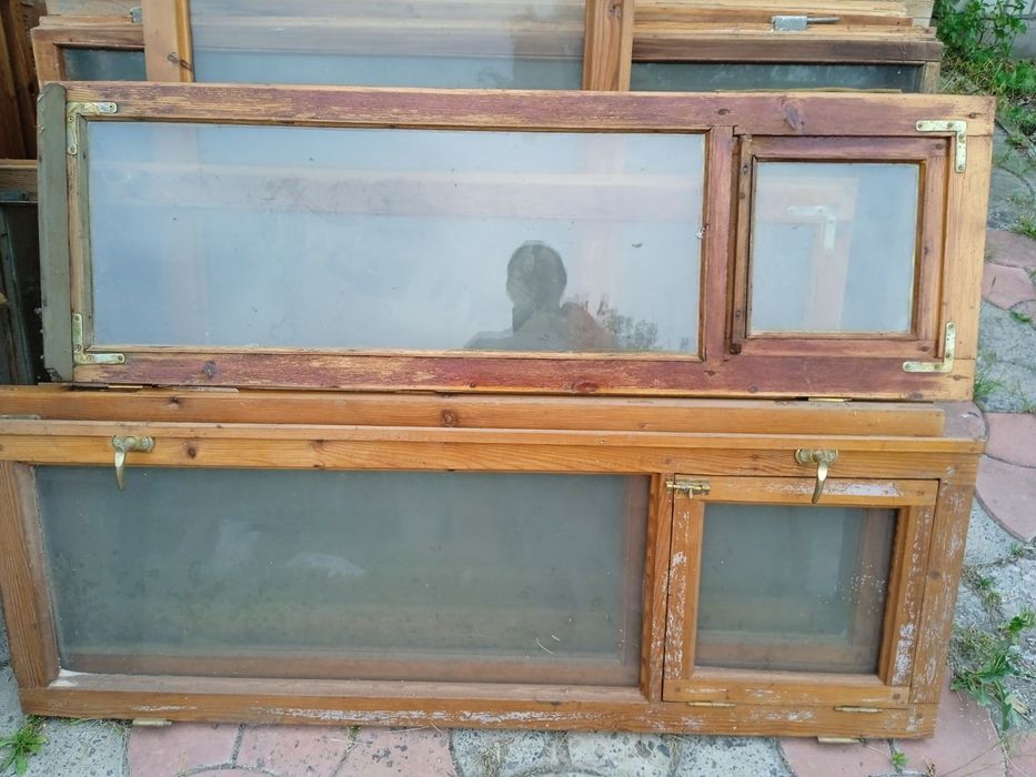 Продам оконные рамы