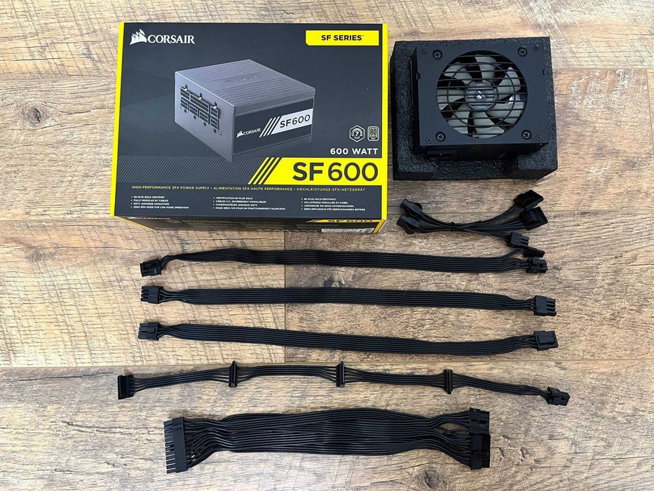 Блок живлення SFX Corsair SF600 Gold