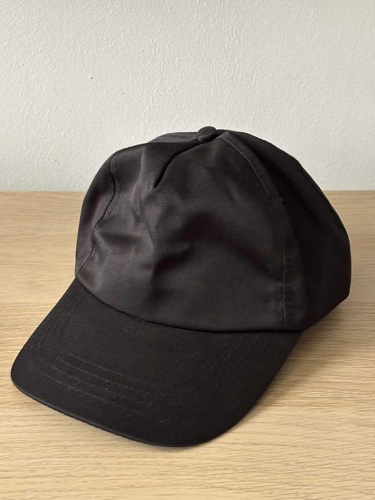 Czapka z daszkiem bejsbolówka snapback snap back czarna gładka basic