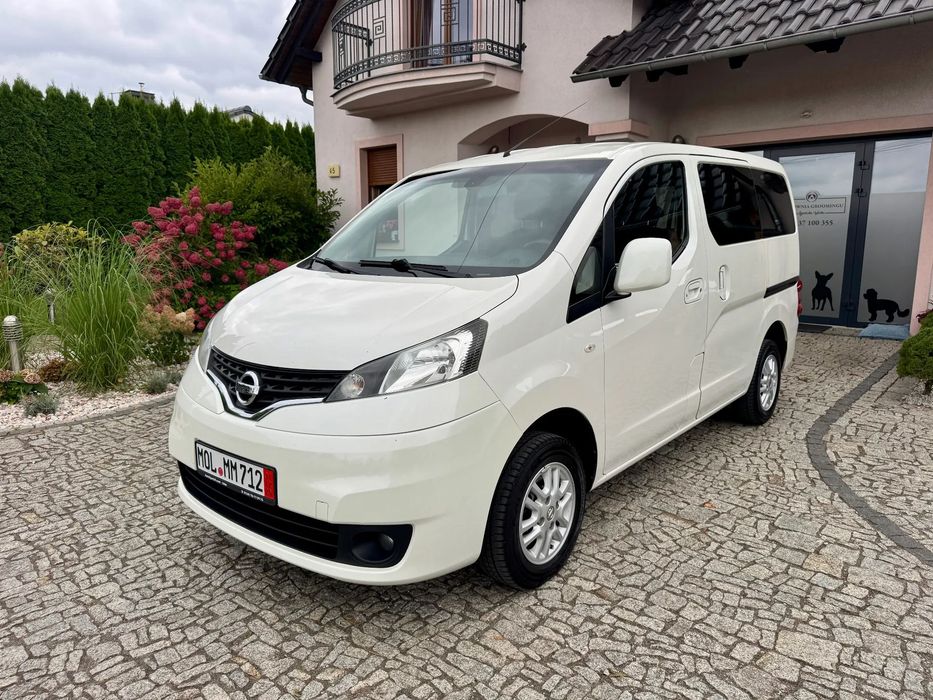Nissan NV200