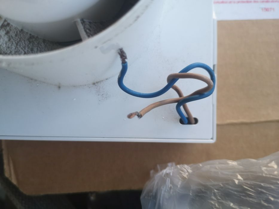 Extrator de casa de banho 75