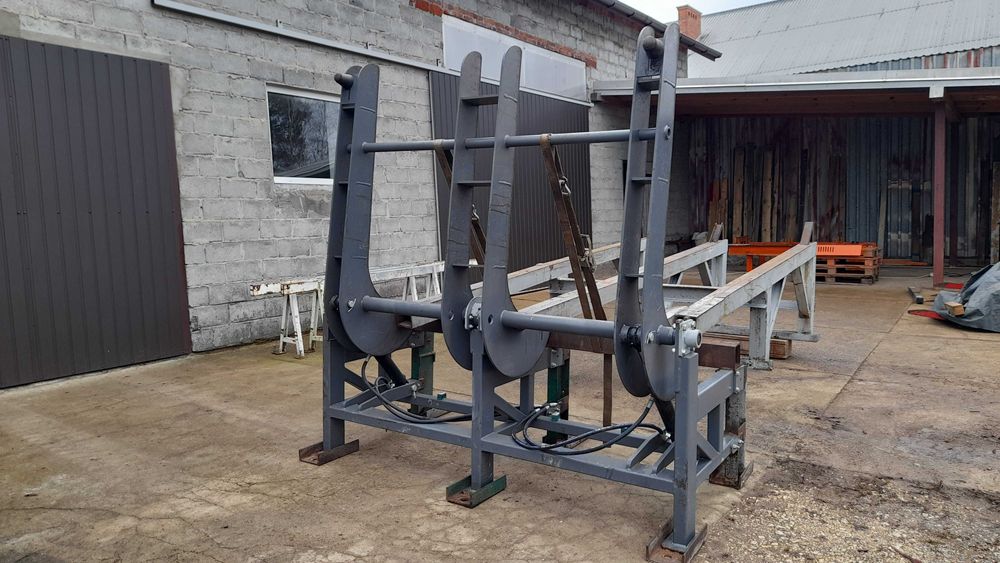 Podajnik kłody, rampa załadowcza, zasobnik Trak-Met (trak taśmowy)