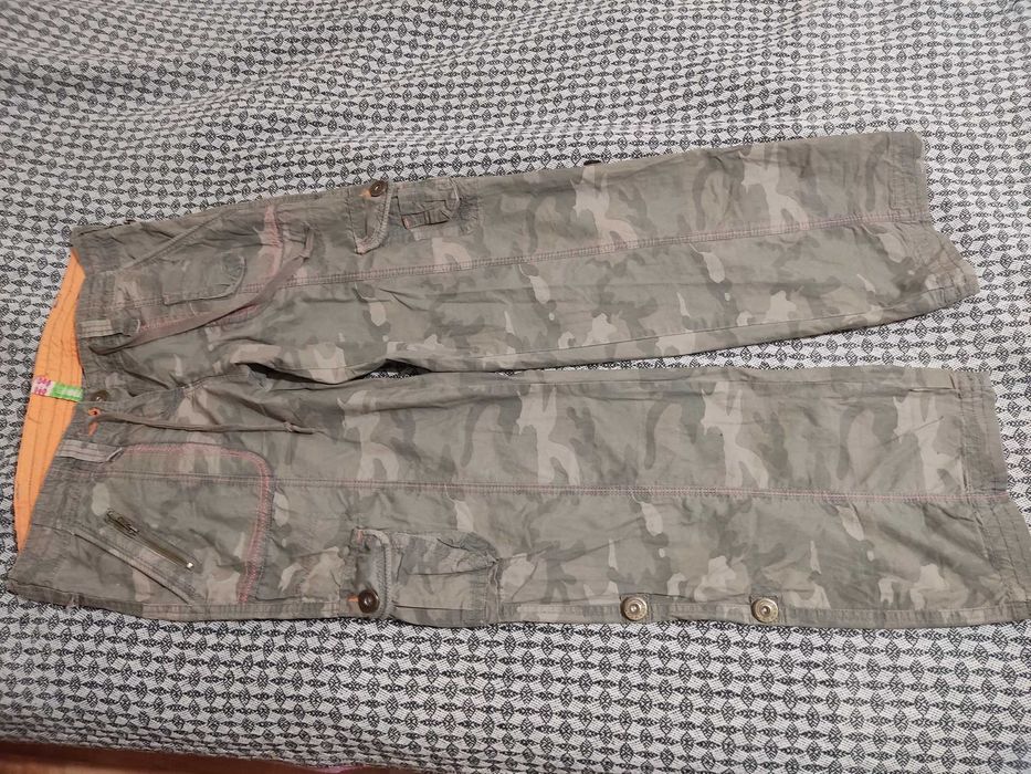 Чоловічі комуфляжні брюки