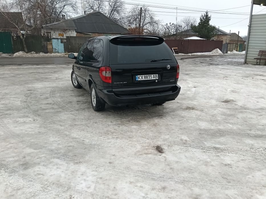 Chrysler gr.voyager 2006 год