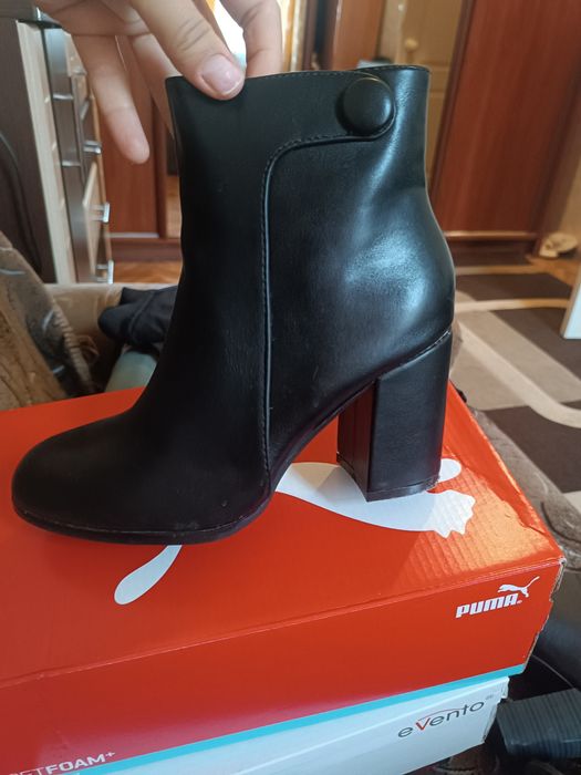 Продам ботінки,черевики