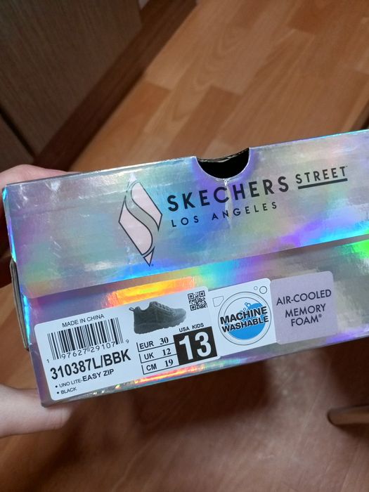 Снікерси кросівки дитяче взуття skechers 30 розмір