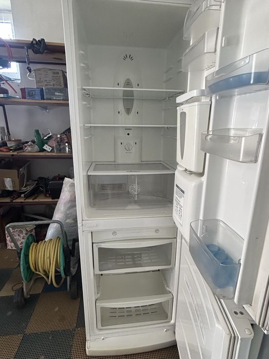 Продається холодильник