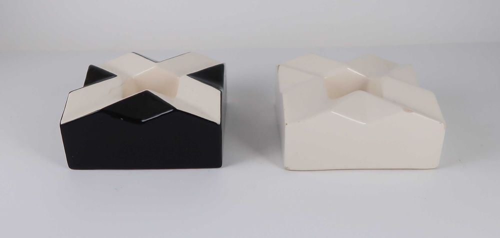 2 Cinzeiros Repro de Vlastislav Hofman - Modernismo / Cubismo