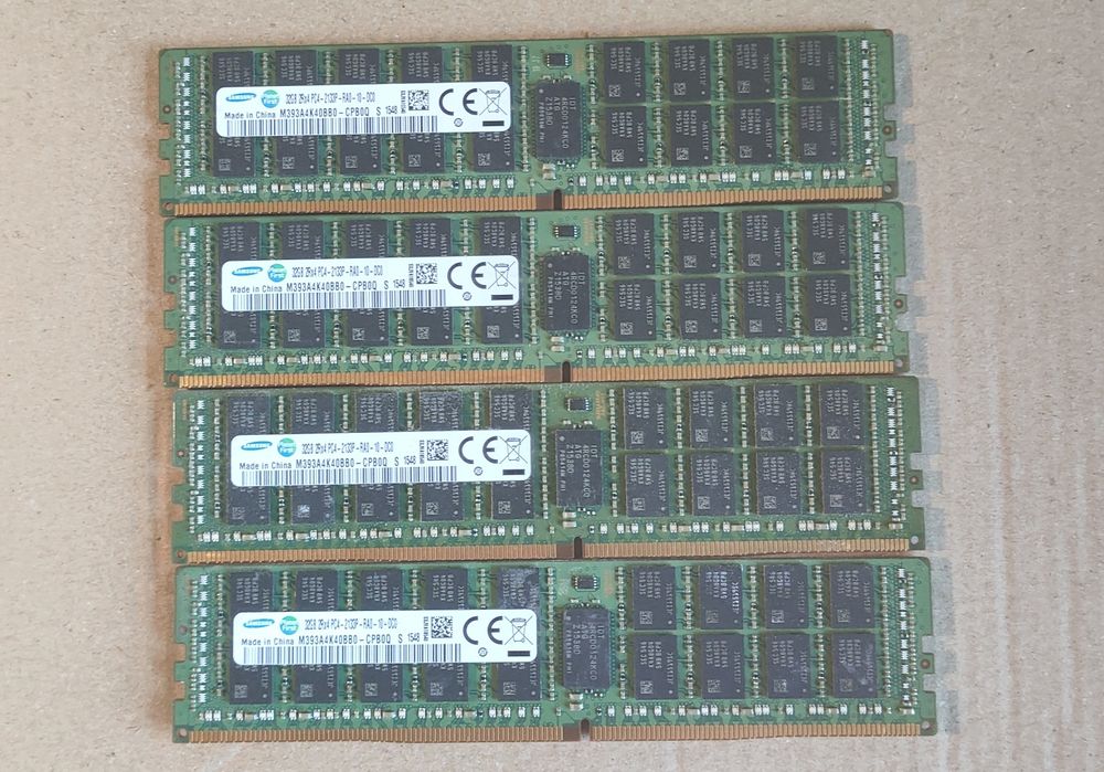 DDR4 32Gb SAMSUNG ECC REG 2133P Серверна оперативна пам'ять