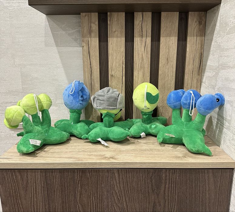 М'які іграшки Рослини проти Зомбі Plants Zombies Растения Против Зомби