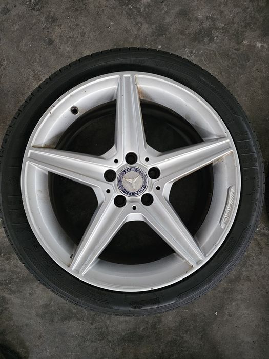 Jantes Mercedes AMG 18" com pneus