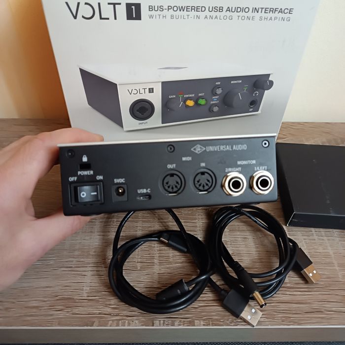 Аудиоинтерфейс Universal Audio Volt 1 звуковая карта