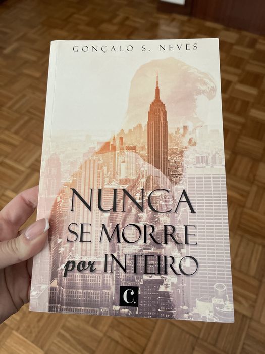 Nunca se morre por inteiro