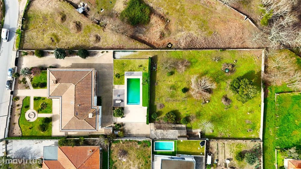 Moradia T4 em Vila Boa do Visto com Piscina