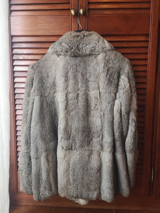 Casaco de senhora em pêlo de coelho