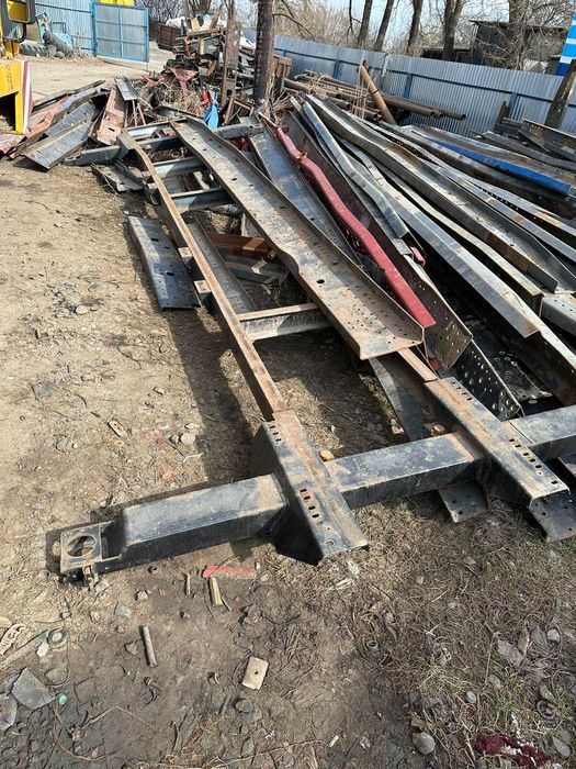 Підрамник для бортового контейнеровоза Man TGX