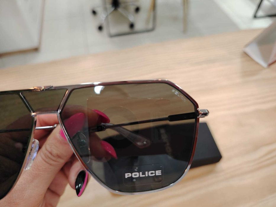óculos de Sol Police - made in Italy - atitude e estilo!