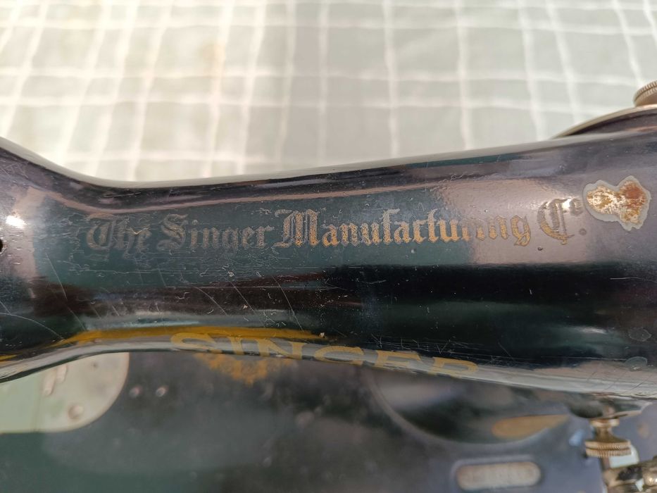 Maquina de costura Singer