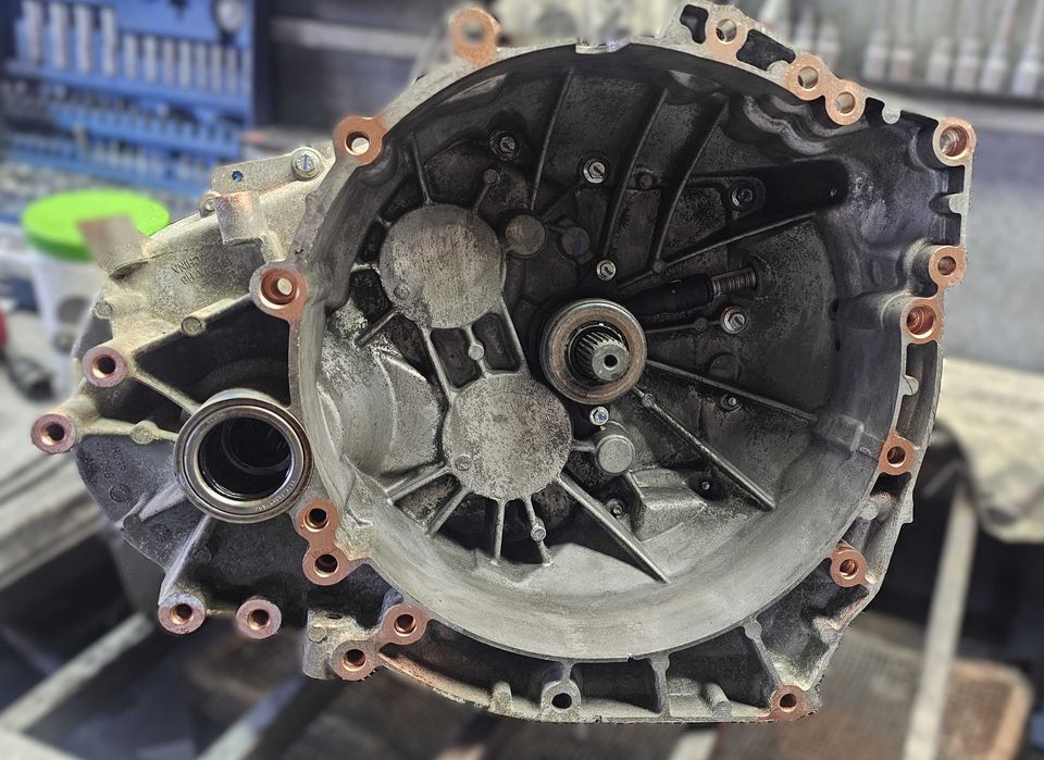 Skrzynia biegów volvo v40 II cross cuntry 2.0 d d2 d3 d4 hu3r ju3r rok